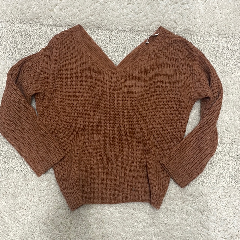 ASTR twist back slouchy sweater